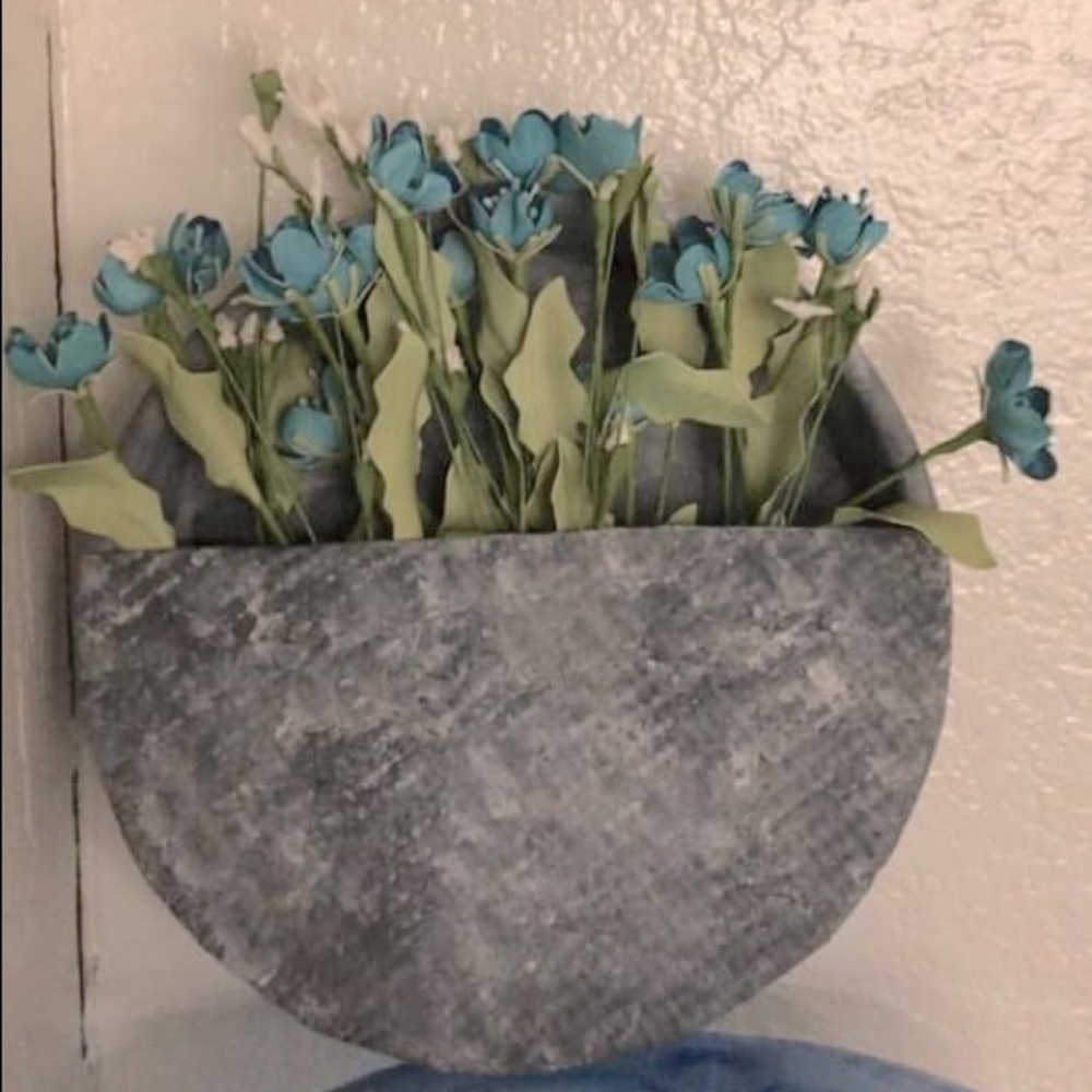Floral Wall Sconce